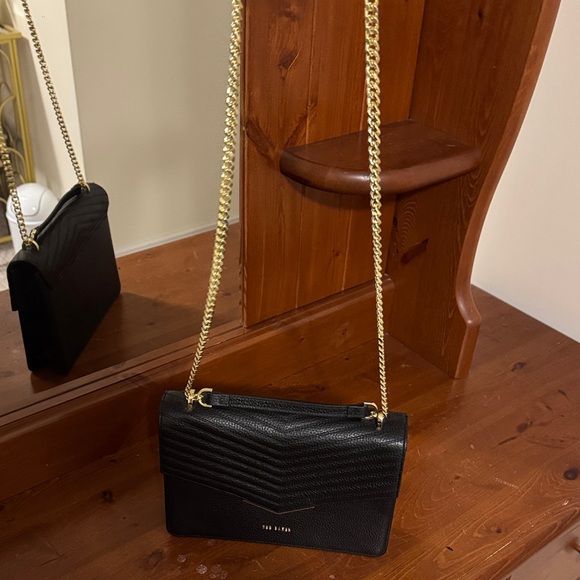 Ted Baker London Black Shoulder Bag with Gold Accents and Adjustable Strap - Picture 5 of 6